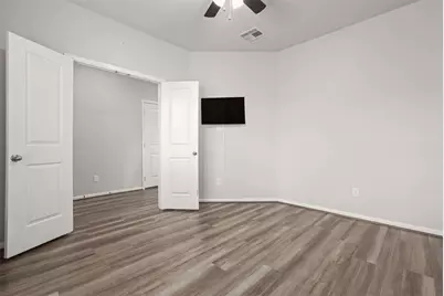 2514 Arbor Edge Crossing, Texas City, TX 77568 - Photo 18