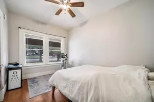 4614 Park Dr, Houston, TX 77023 - Photo 14