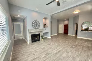 4122 Meadowgold Ln, Houston, TX 77345 - Photo 2