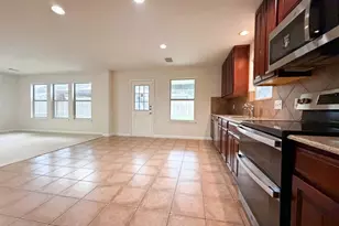 2646 Skyview Trace Ct, Houston, TX 77047 - Photo 16