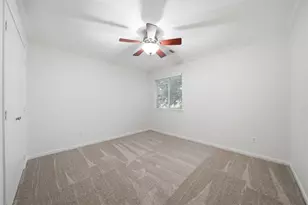 32334 Summer Park Ln, Conroe, TX 77385 - Photo 18