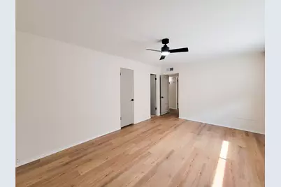 2101 Fountain View Drive #24C, Houston, TX 77057 - Photo 14
