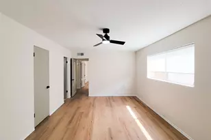 2101 Fountain View Dr, Houston, TX 77057 - Photo 16