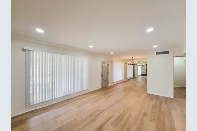 2101 Fountain View Drive #24C, Houston, TX 77057 - Photo 4