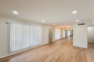 2101 Fountain View Dr, Houston, TX 77057 - Photo 4