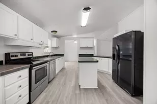 16330 Hill Country Ct, Conroe, TX 77302 - Photo 8