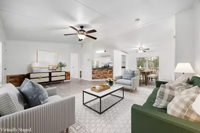 16330 Hill Country Court, Conroe, TX 77302 - Photo 4