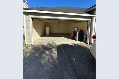 5718 Straight Way, Houston, TX 77339 - Photo 32