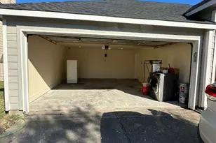 5718 Straight Way, Houston, TX 77339 - Photo 32