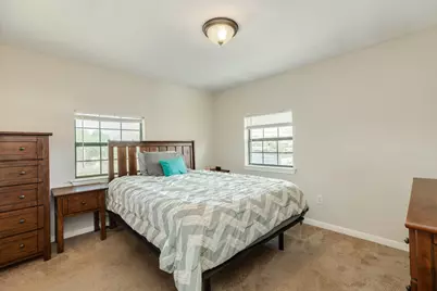 640 Whitten Street, Clute, TX 77531 - Photo 28