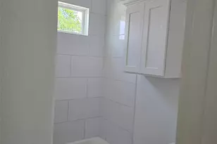 7900 Bowen St, Houston, TX 77051 - Photo 16
