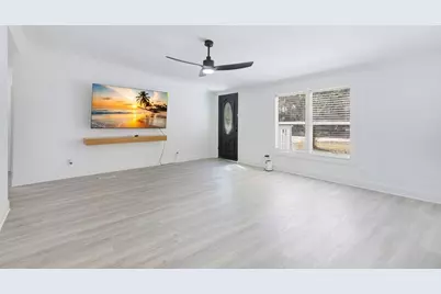 21510 Spring Creek Circle E, Humble, TX 77338 - Photo 2