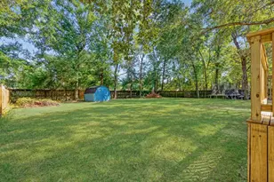 21510 Spring Creek Cir E, Humble, TX 77338 - Photo 16