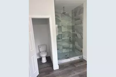 4323 Oxford Street, Houston, TX 77022 - Photo 18