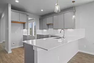 3111 Spitfire Dr, Rosenberg, TX 77471 - Photo 2