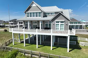 3450 Smiths Point, Crystal Beach, TX 77650 - Photo 38