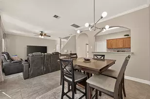 11934 Paseo Arboles Ave, Houston, TX 77076 - Photo 8