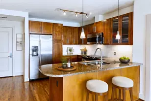 1400 McKinney St, Houston, TX 77002 - Photo 2