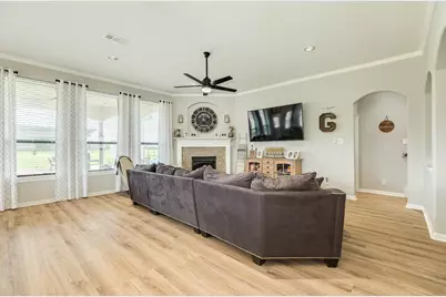 1503 Lakeland Circle, Rosharon, TX 77583 - Photo 8