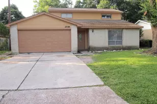 2518 Ridge Hollow Dr, Houston, TX 77067 - Photo 1