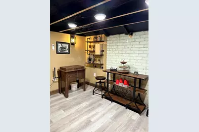 819 Broadway Street, Galveston, TX 77550 - Photo 30