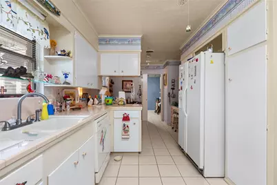 1904 Amy Drive, Baytown, TX 77520 - Photo 10