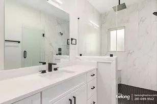 8119 Venus St, Houston, TX 77088 - Photo 8