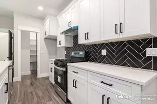 8119 Venus St, Houston, TX 77088 - Photo 12