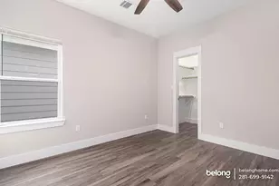 8119 Venus St, Houston, TX 77088 - Photo 2