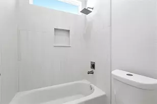 5921 Eastland St, Houston, TX 77028 - Photo 38