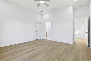 5921 Eastland St, Houston, TX 77028 - Photo 12