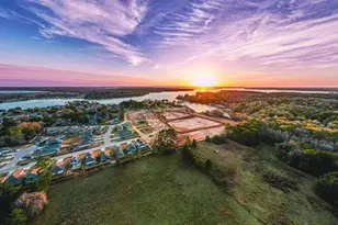 13038 Sorrento Bay Dr, Willis, TX 77318 - Photo 12