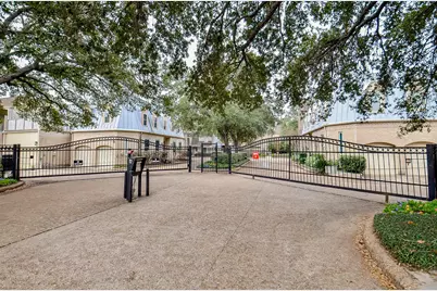 44 Bayou Pointe Drive, Houston, TX 77063 - Photo 36