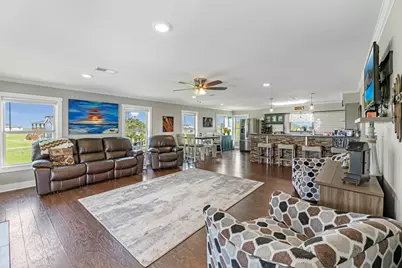 510 Flamingo Drive, Smith Point, TX 77514 - Photo 10