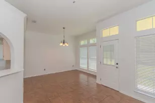 7875 Joyce Ln, Beaumont, TX 77713 - Photo 10