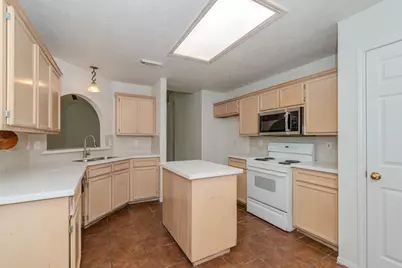 7875 Joyce Lane, Beaumont, TX 77713 - Photo 8
