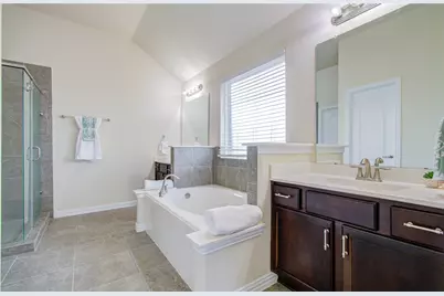 3322 Boomer Boulevard, Mont Belvieu, TX 77523 - Photo 32