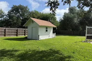 707 S McCarty Ave, Eagle Lake, TX 77434 - Photo 22