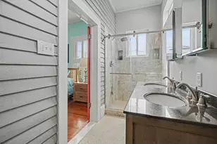 2211 Bernardo De Galvez Ave, Galveston, TX 77550 - Photo 32
