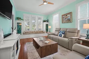 2211 Bernardo De Galvez Ave, Galveston, TX 77550 - Photo 14