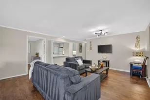 6317 Crab Orchard Rd, Houston, TX 77057 - Photo 4