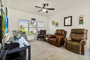 146 Iris, Livingston, TX 77351 - Photo 6