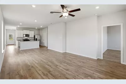 25681 Rose Creek Drive, Cleveland, TX 77328 - Photo 4