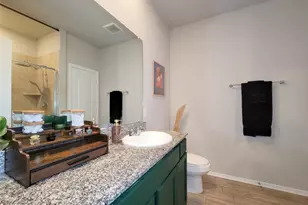 24802 Winema Woods Ln, Houston, TX 77336 - Photo 18