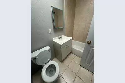 3020 Jewel Street #B, Houston, TX 77026 - Photo 8