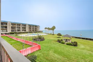 401 Lakeside Ln, Houston, TX 77058 - Photo 34