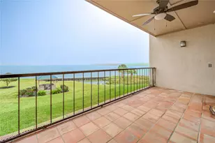 401 Lakeside Ln, Houston, TX 77058 - Photo 2