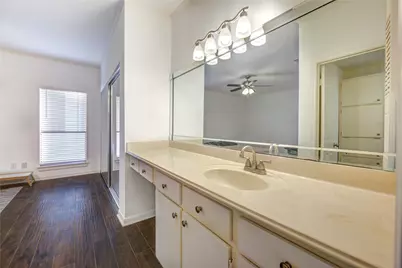 401 Lakeside Lane #106, Houston, TX 77058 - Photo 12
