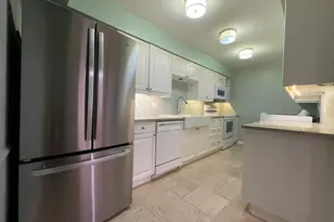 353 N Post Oak Ln, Houston, TX 77024 - Photo 18