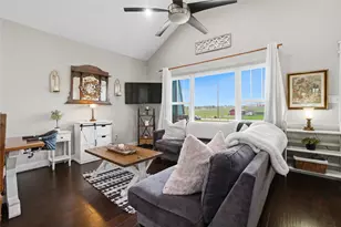 5037 Horseshoe Dr, Anderson, TX 77830 - Photo 12